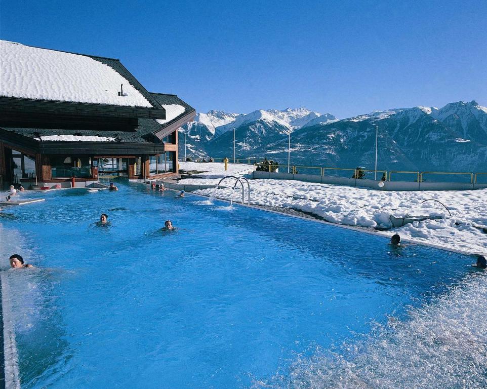 Hotel Les Bains D'Ovronnaz Kültér fotó