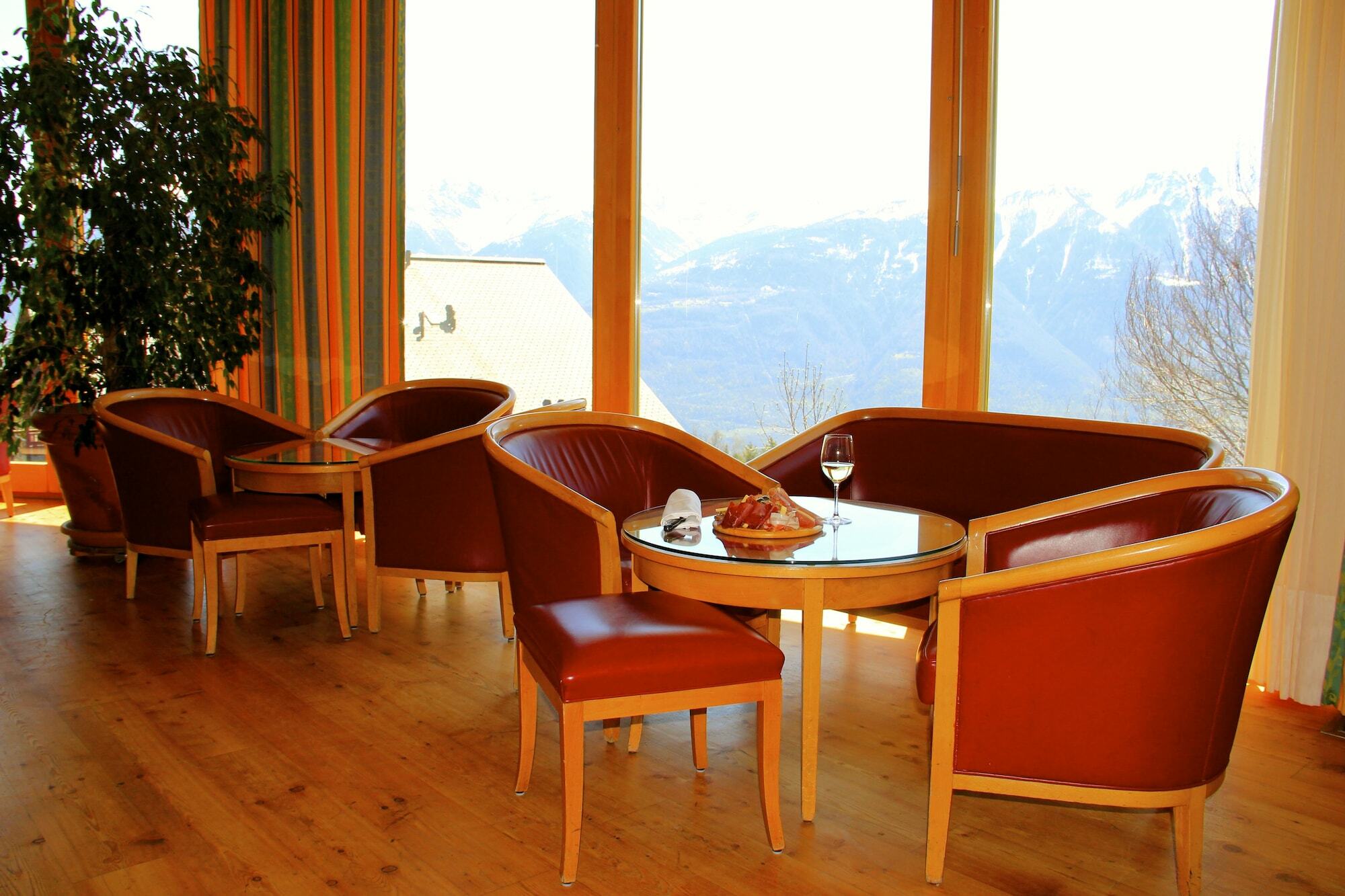 Hotel Les Bains D'Ovronnaz Kültér fotó