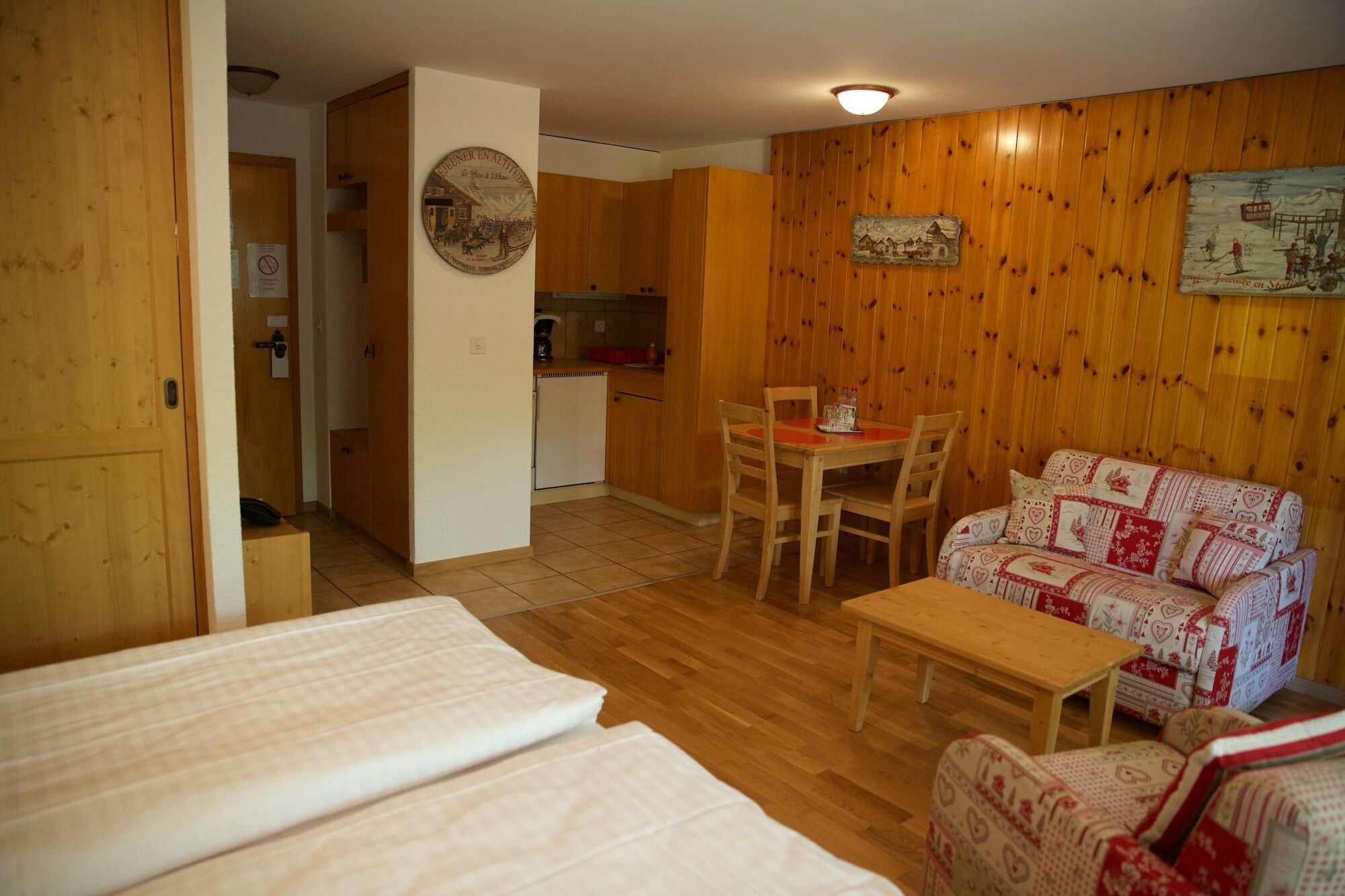 Hotel Les Bains D'Ovronnaz Kültér fotó